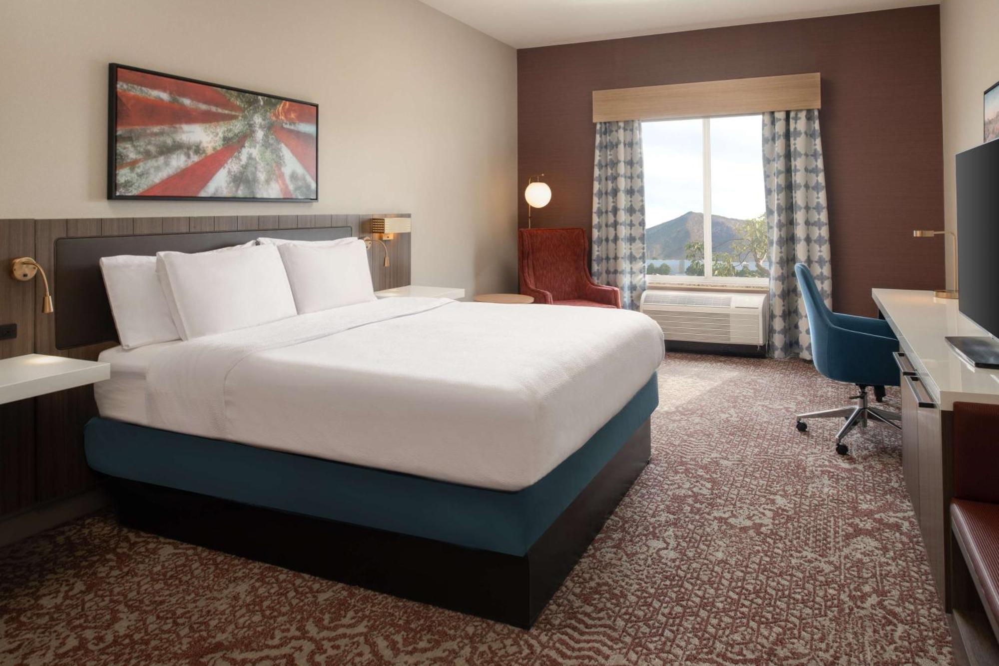 Hilton Garden Inn Фонтана Экстерьер фото
